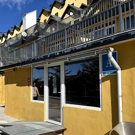 Sierra Nevada Hostel Хостел Сьєрра-Невада