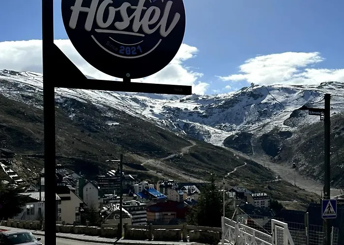Хостел Sierra Nevada Hostel Сьєрра-Невада